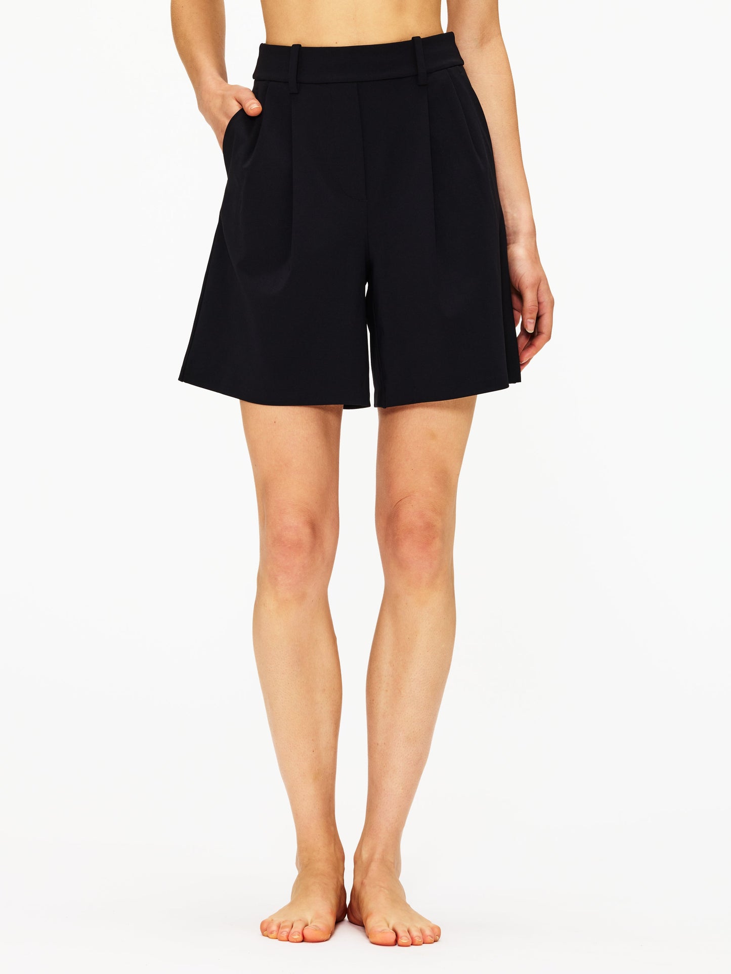 Lululemon Daydrift Pleated High-Rise Short 7"